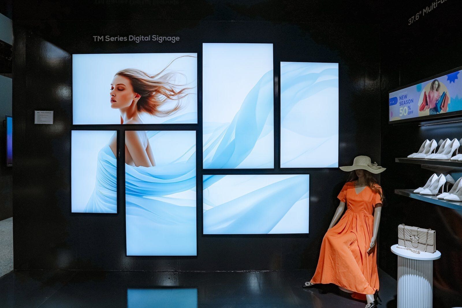 TCL Commercial Display