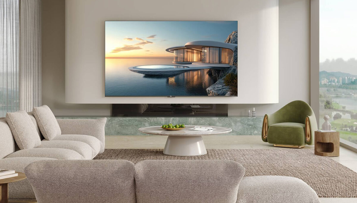 TCL QM7K TV